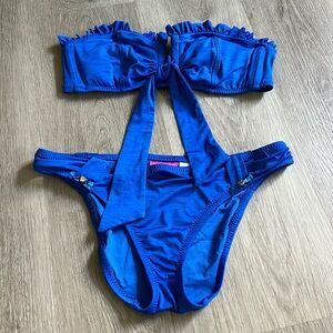 Betsey Johnson bikini, Small